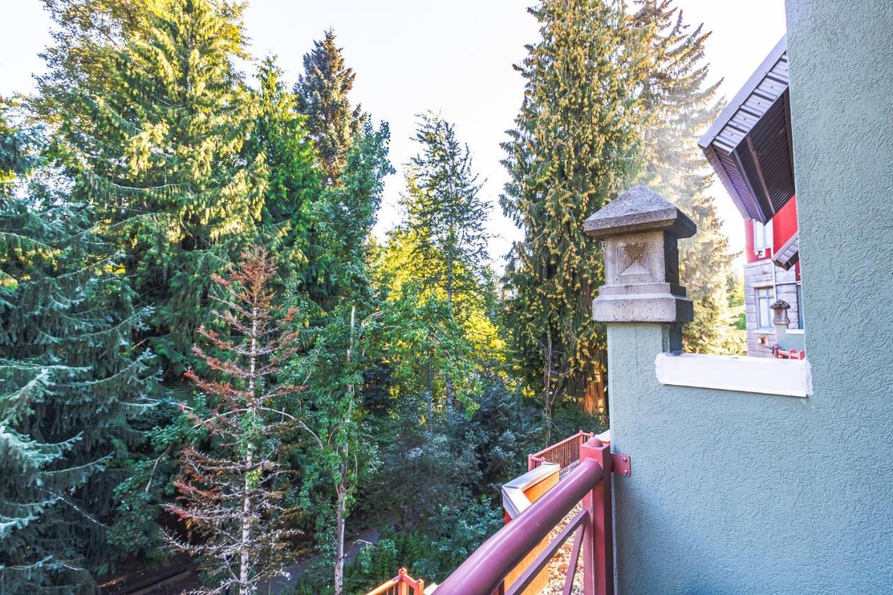 Alpenglow Lodge By Elevate Vacations Whistler Kültér fotó